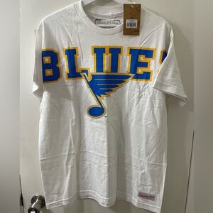 Mitchell & Ness NWT Women’s St Louis Blues Hockey Short Sleeve T-shirt FLAW Sz L